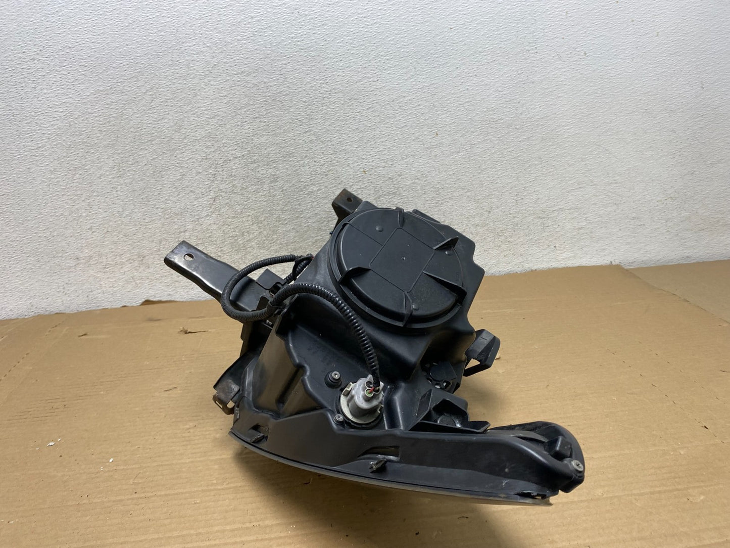 2014 to 2016 Acura MDX Headlight Halogen Right Passenger RH AG8112 DW5