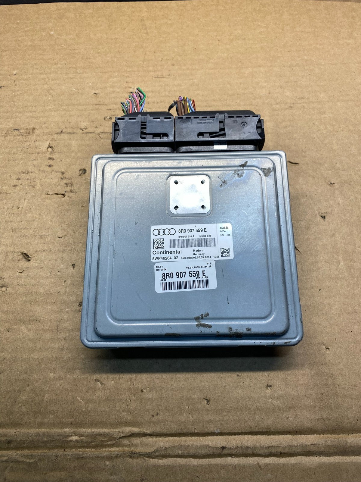 2009 2010 Audi Q5 Engine Control Module Computer ECU ECM 8R0907559E AC8728 DG0