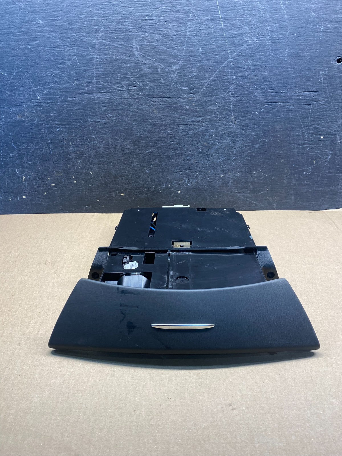 2014-2023 Mercedes S550 W222 Center Dashboard Storage Ash Tray ah1776 DG0