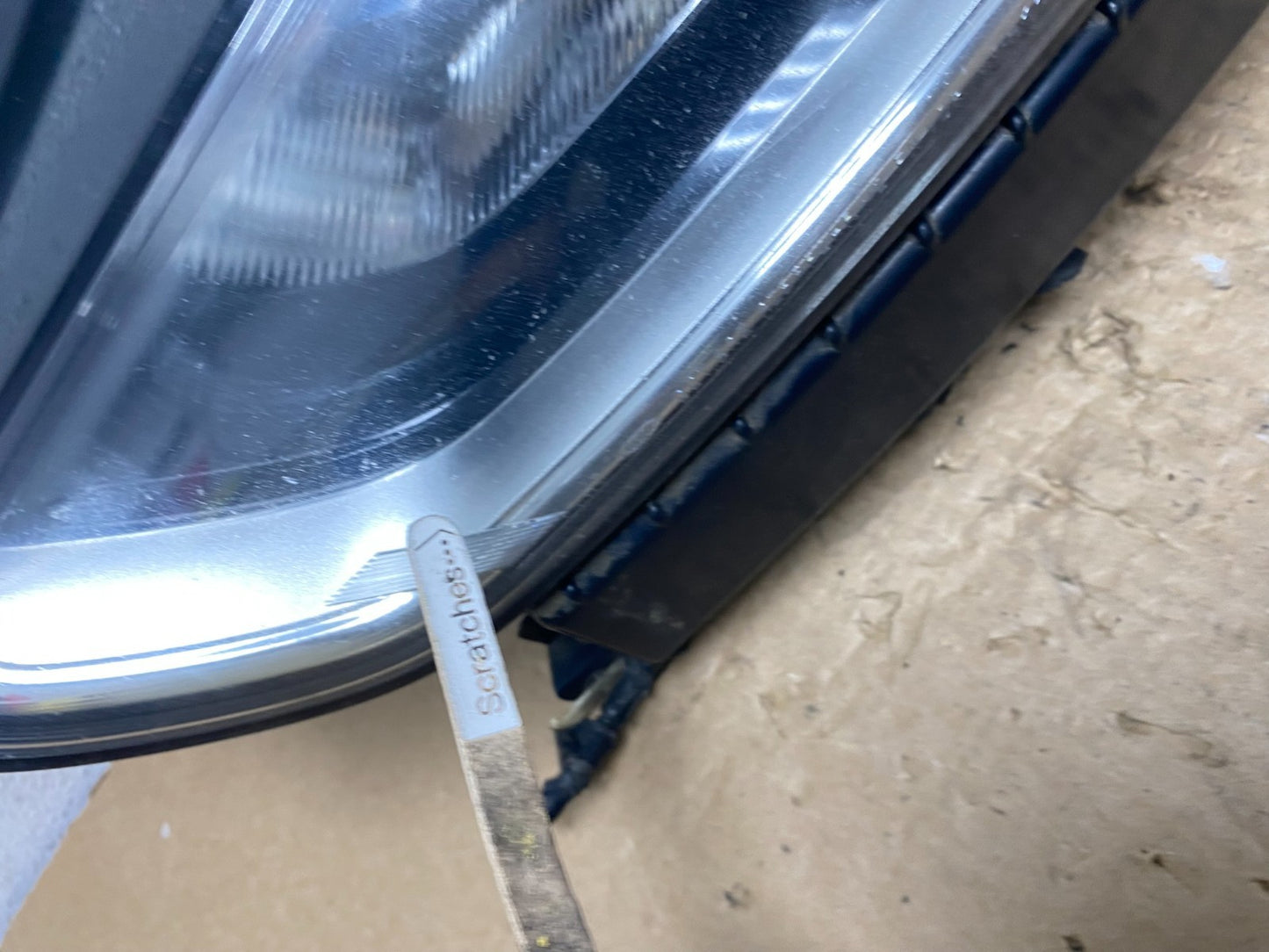 2013 to 2016 Ford Fusion Left Driver Lh Side Headlight AF8378 DW3