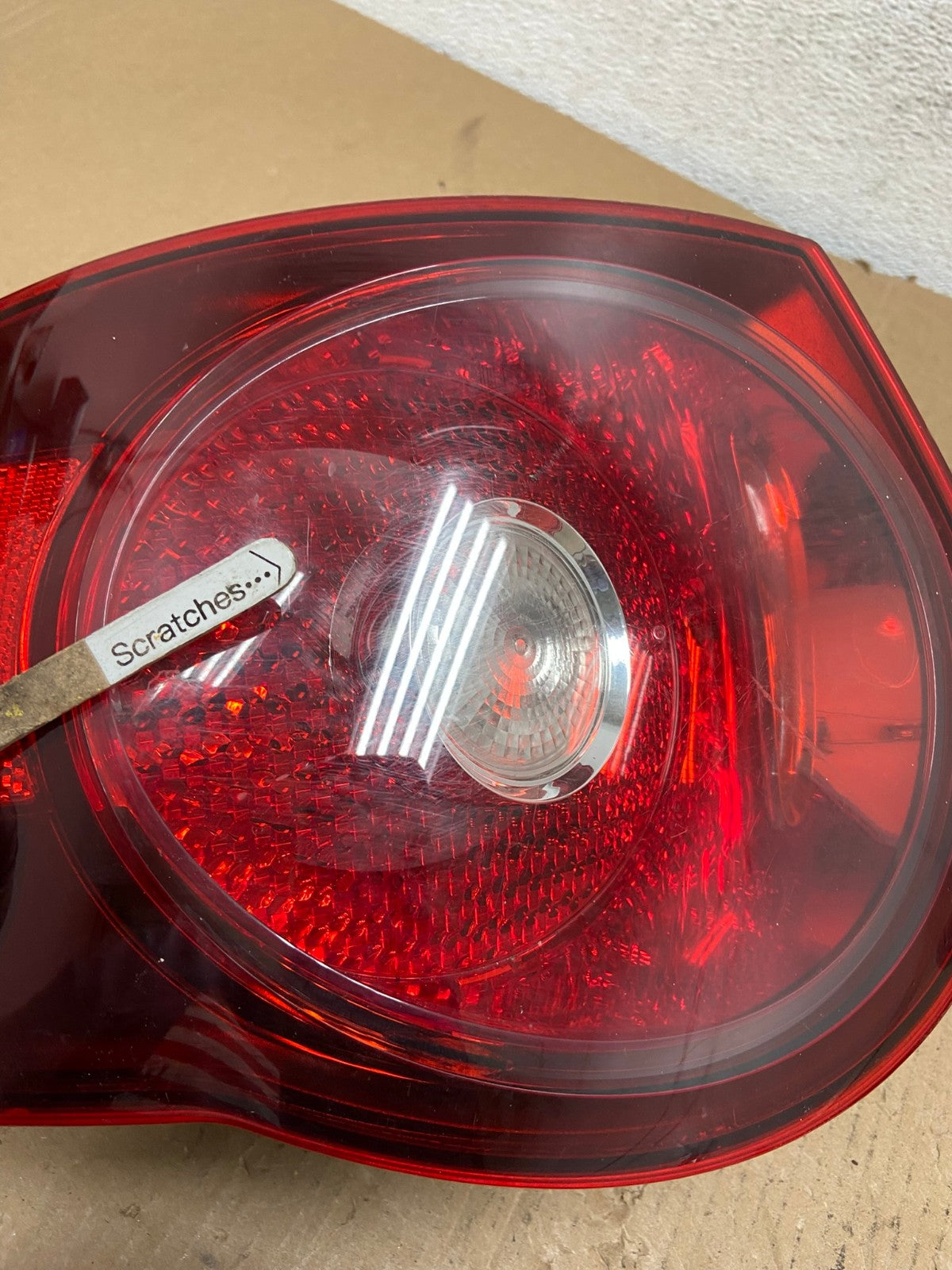 2008 2009 2010 Volkswagen Jetta Left LH Side Tail Light AD8116 LK3