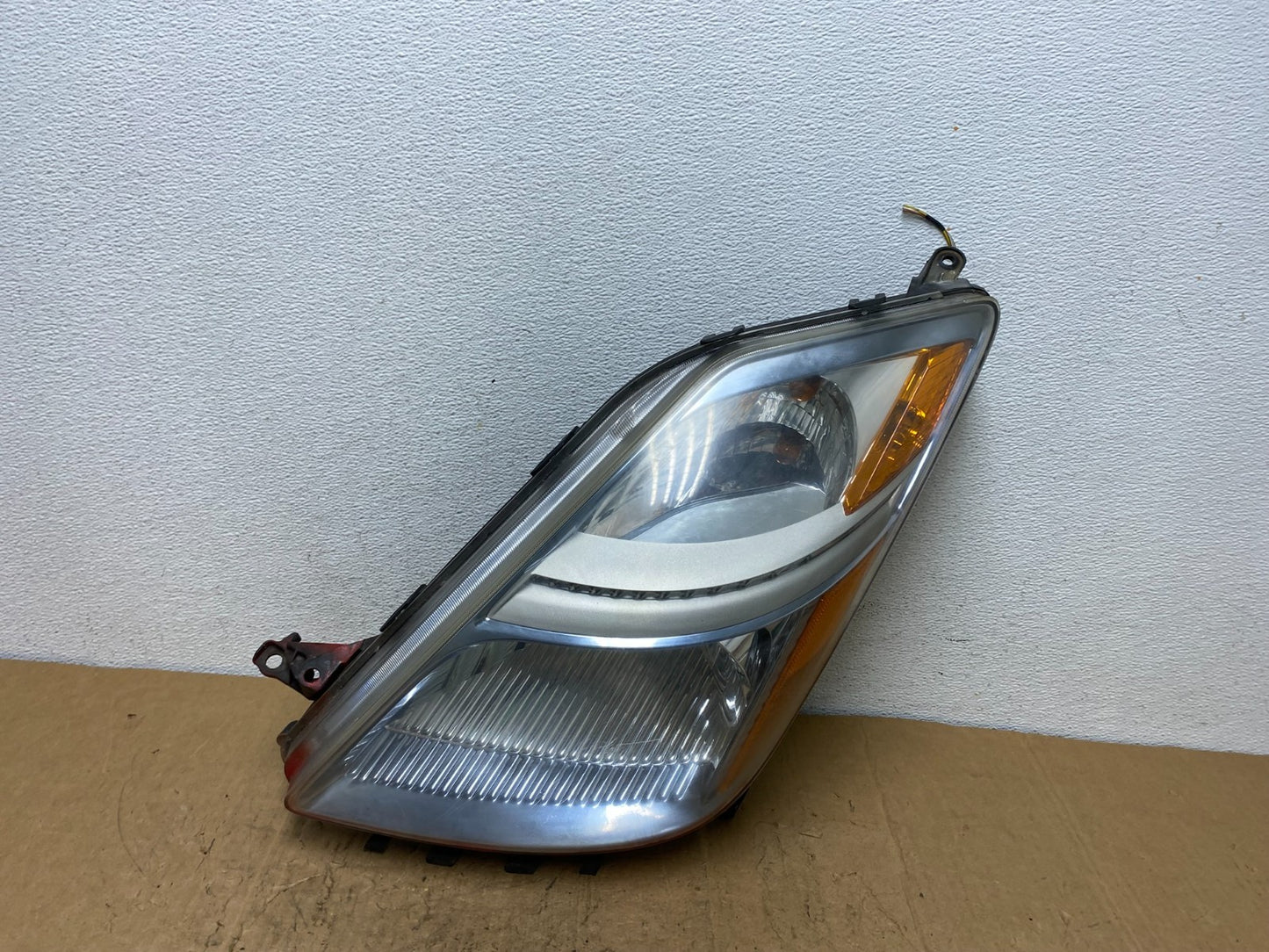 2006-2009 Toyota Prius Left Driver LH Side Blue Headlight Xenon Hid AD0555 DW0