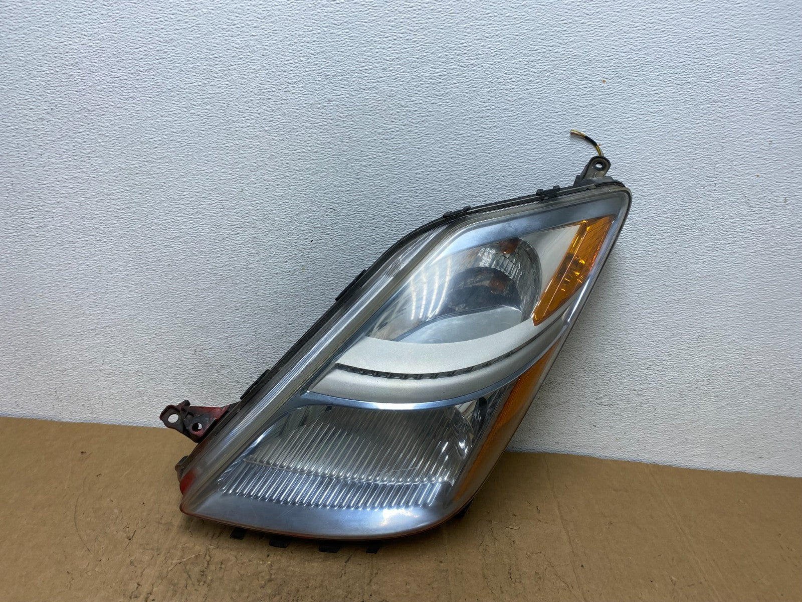 2006-2009 Toyota Prius Left Driver LH Side Blue Headlight Xenon Hid AD0555 DW0