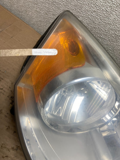 2011 to 2016 Chrysler Town and Country Right Passenger Headlight AA9544 DW4