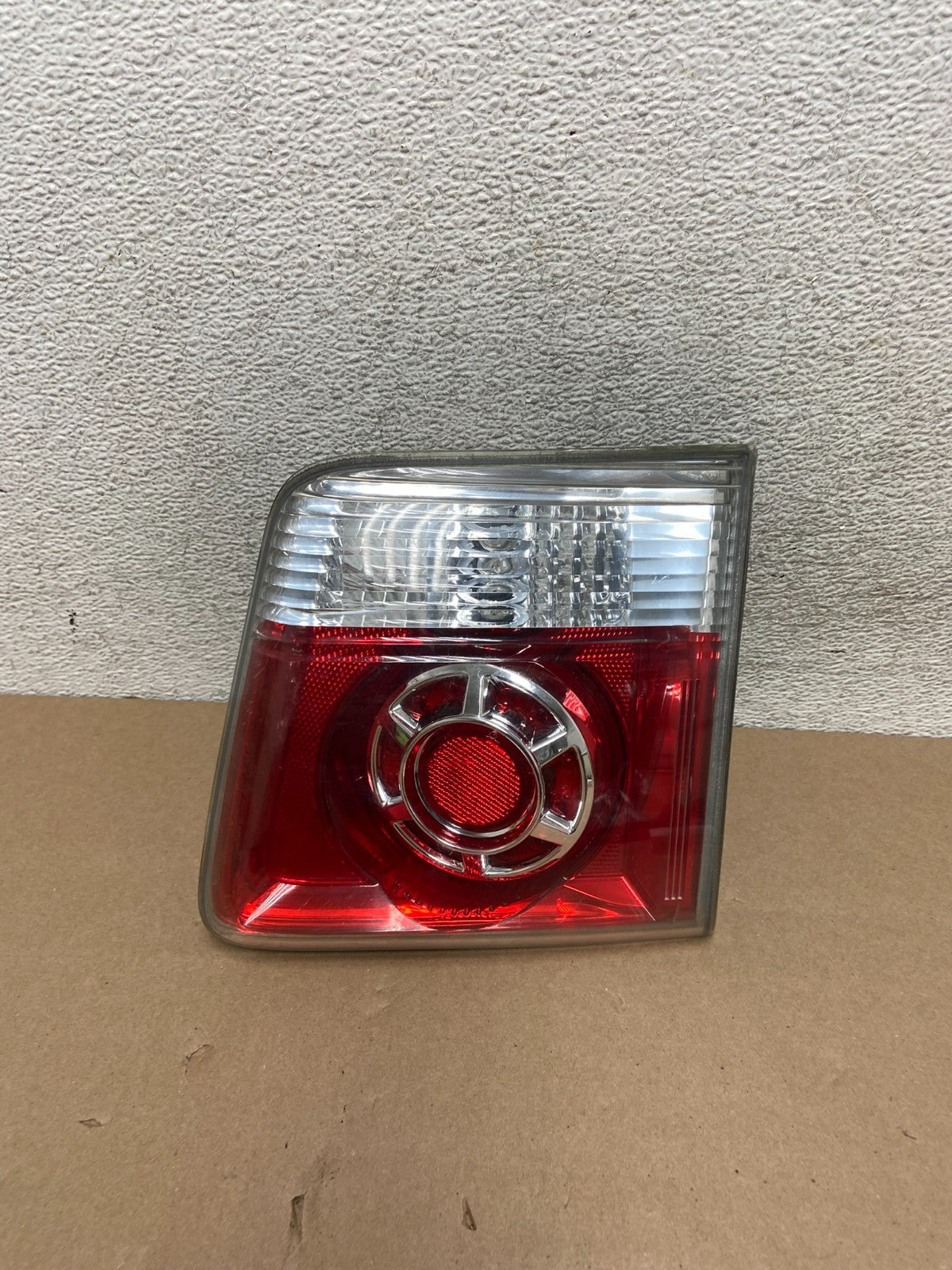 2007 to 2012 GMC Acadia Right Passenger Rh Hatch Tail Light Inner AG5723 DW0