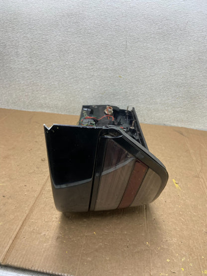 1990 Ford Probe Left Driver LH Side Tail Light OEM AA2591 GD9
