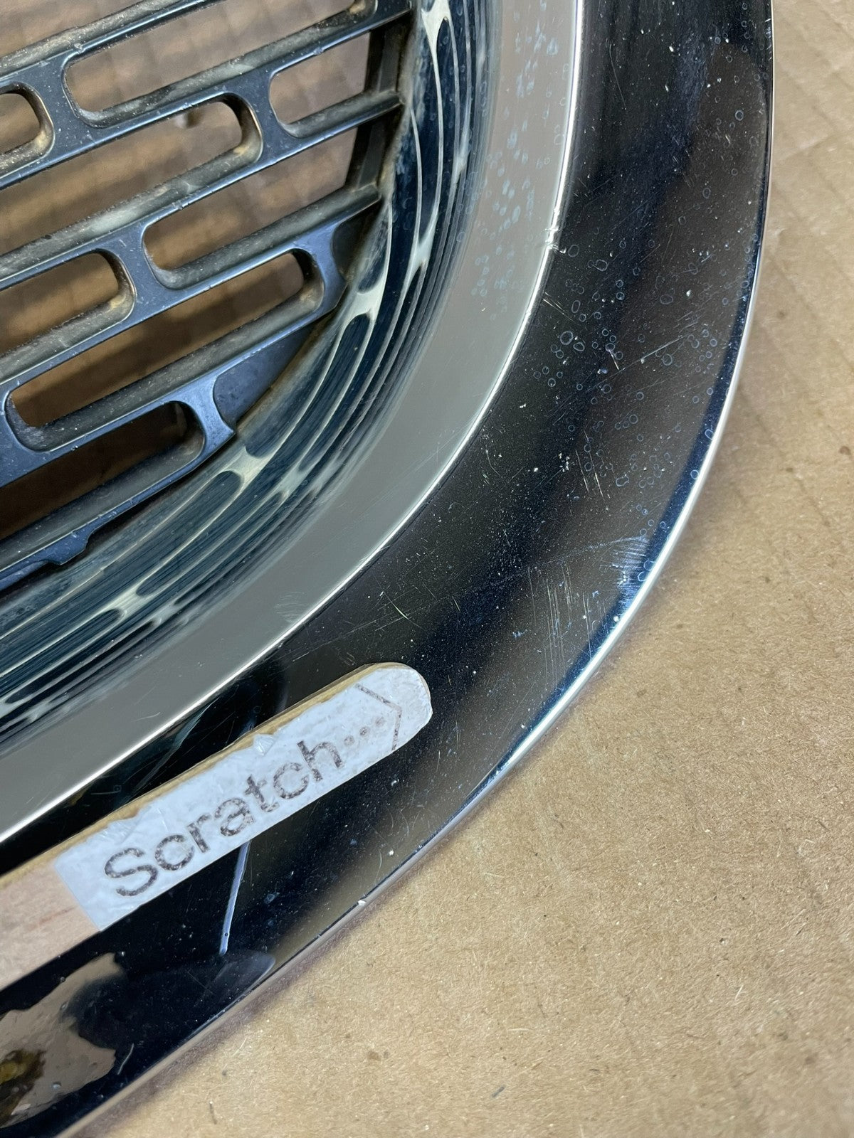 2007 to 2012 GMC Acadia Front Upper Grill Grille Oem AC2017  DG4