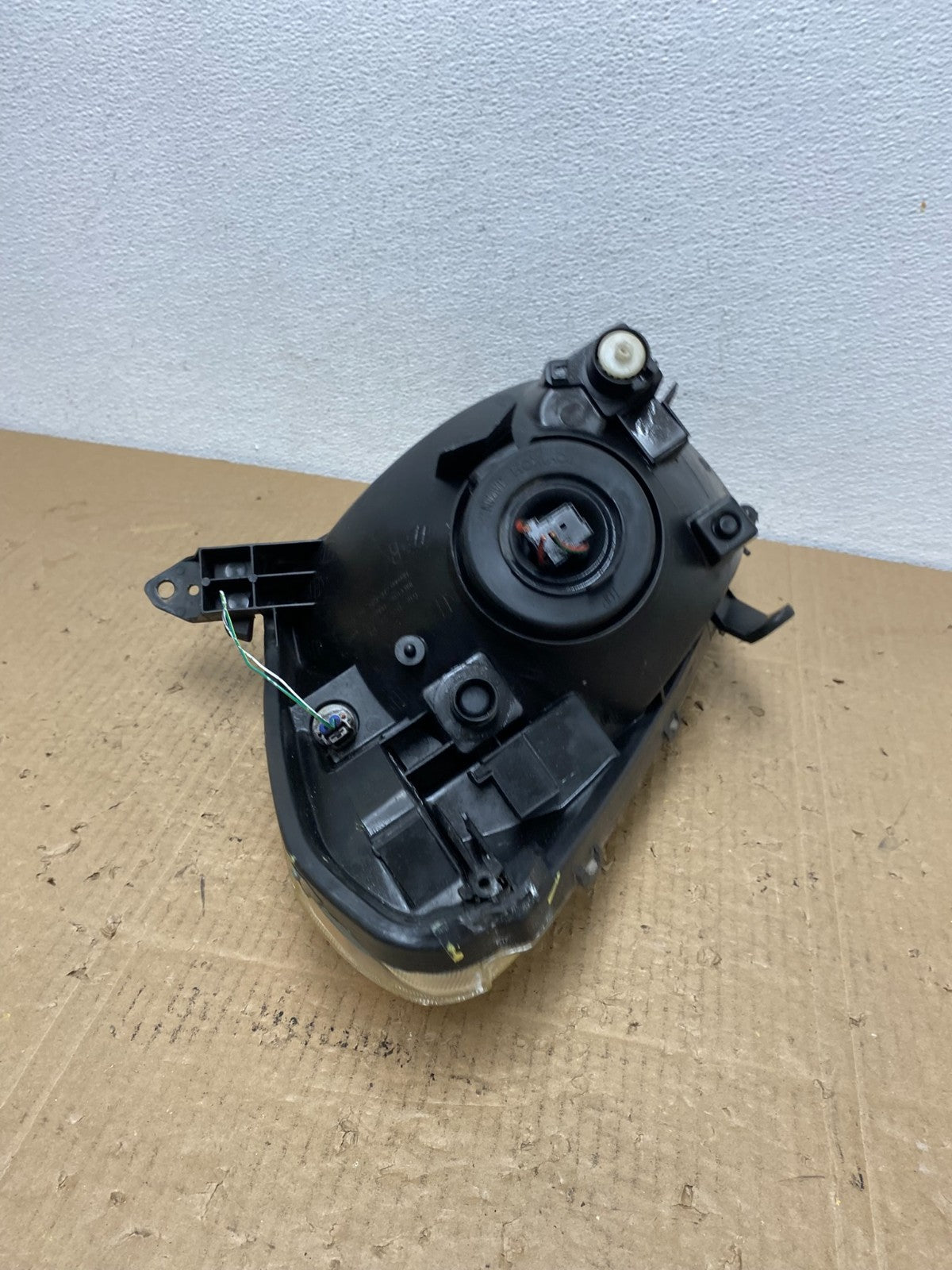 2001 - 2003 Toyota Rav4 Right Passenger RH Side Headlight Halogen Oem AC4002 DW7