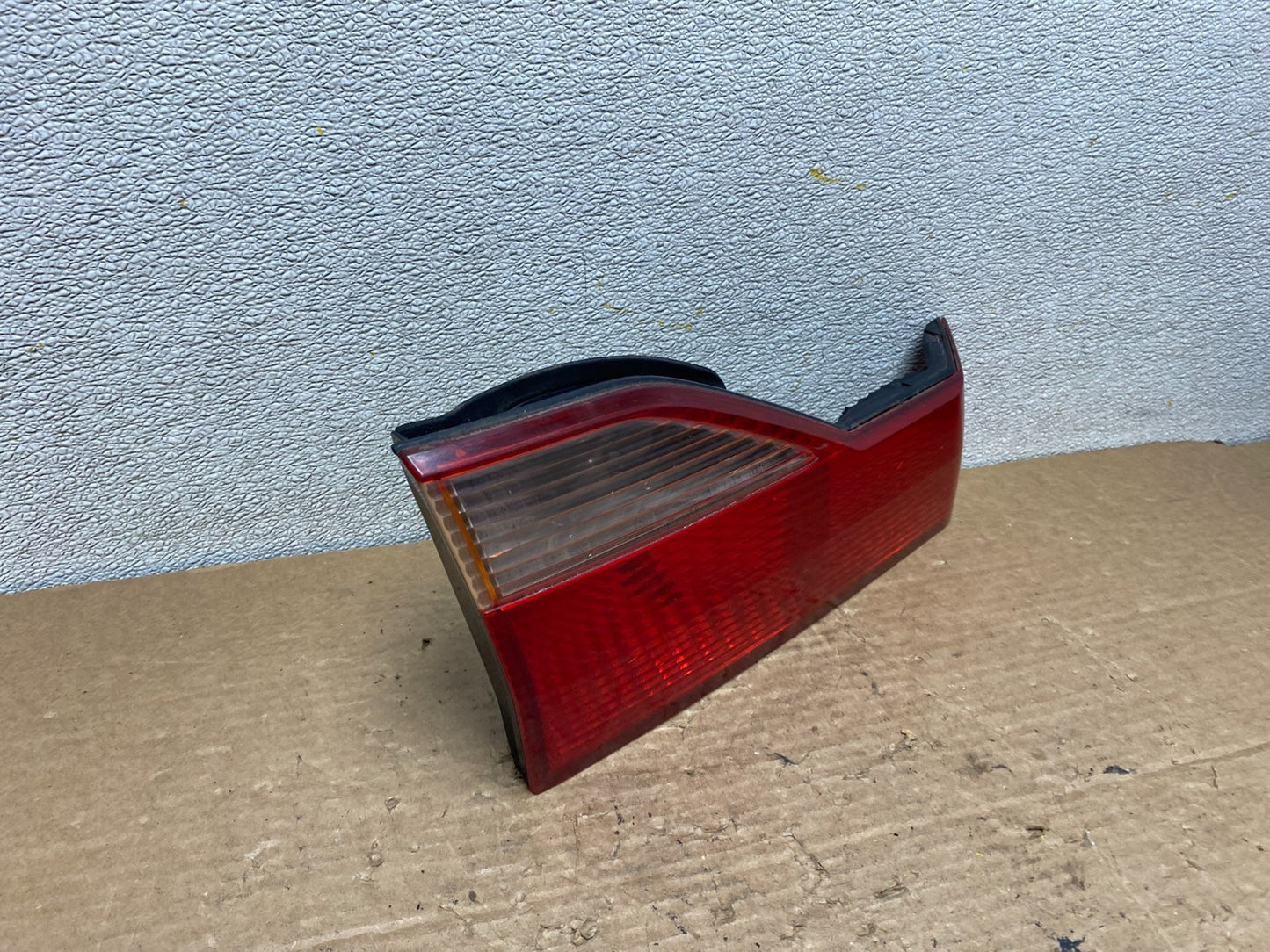 1998 to 2000 Honda Accord Left Driver LH Side Inner Tail Light OEM Z3066 DW2