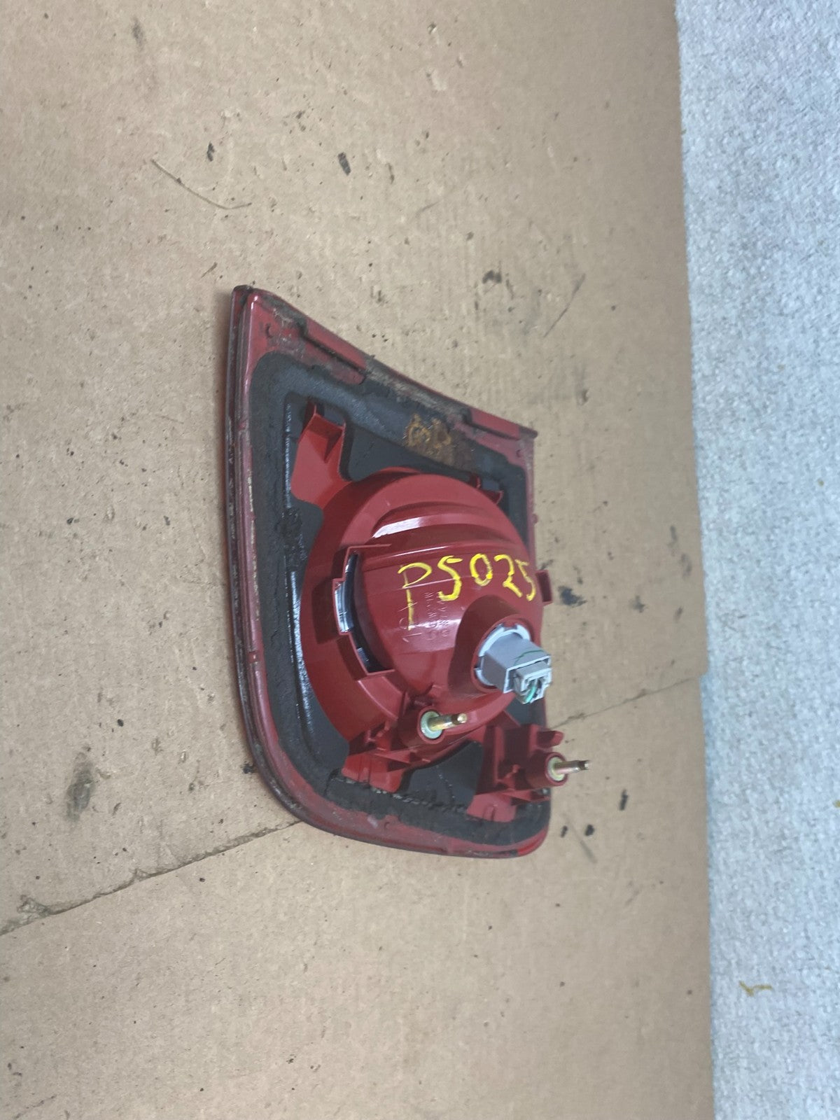 2004 2005 2006 Mazda 3 Sedan Left Driver LH Side Tail Light inner P5025 DW7