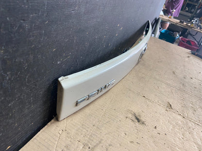 2010 to 2015 Toyota Prius Trunk Rear Tailgate Molding Panel 76801-47070 P3885 DG2