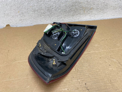 2004 2005 2006 Nissan Sentra Right Passenger Rh Side Tail Light AH7993 LK5