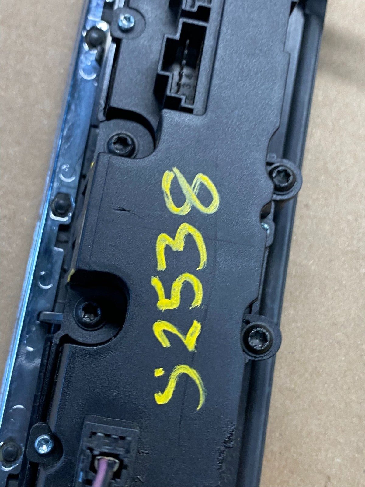 2005-2009 Mercedes W209 CLK350 CLK550 Door Lock ESP Hazard Control S2538 DG7