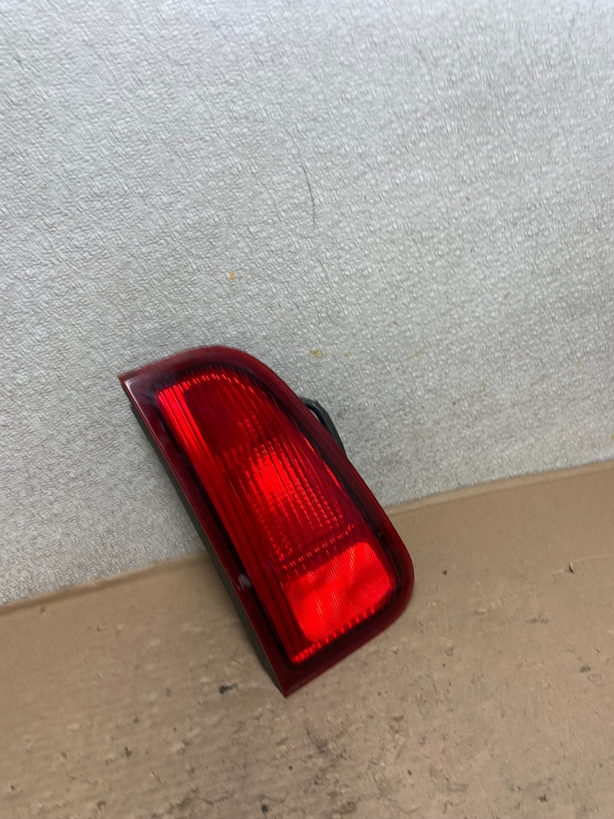 1998-2002 Lincoln Navigator Left Driver Lh Side Tail Light Inner Oem Z6652 DW2