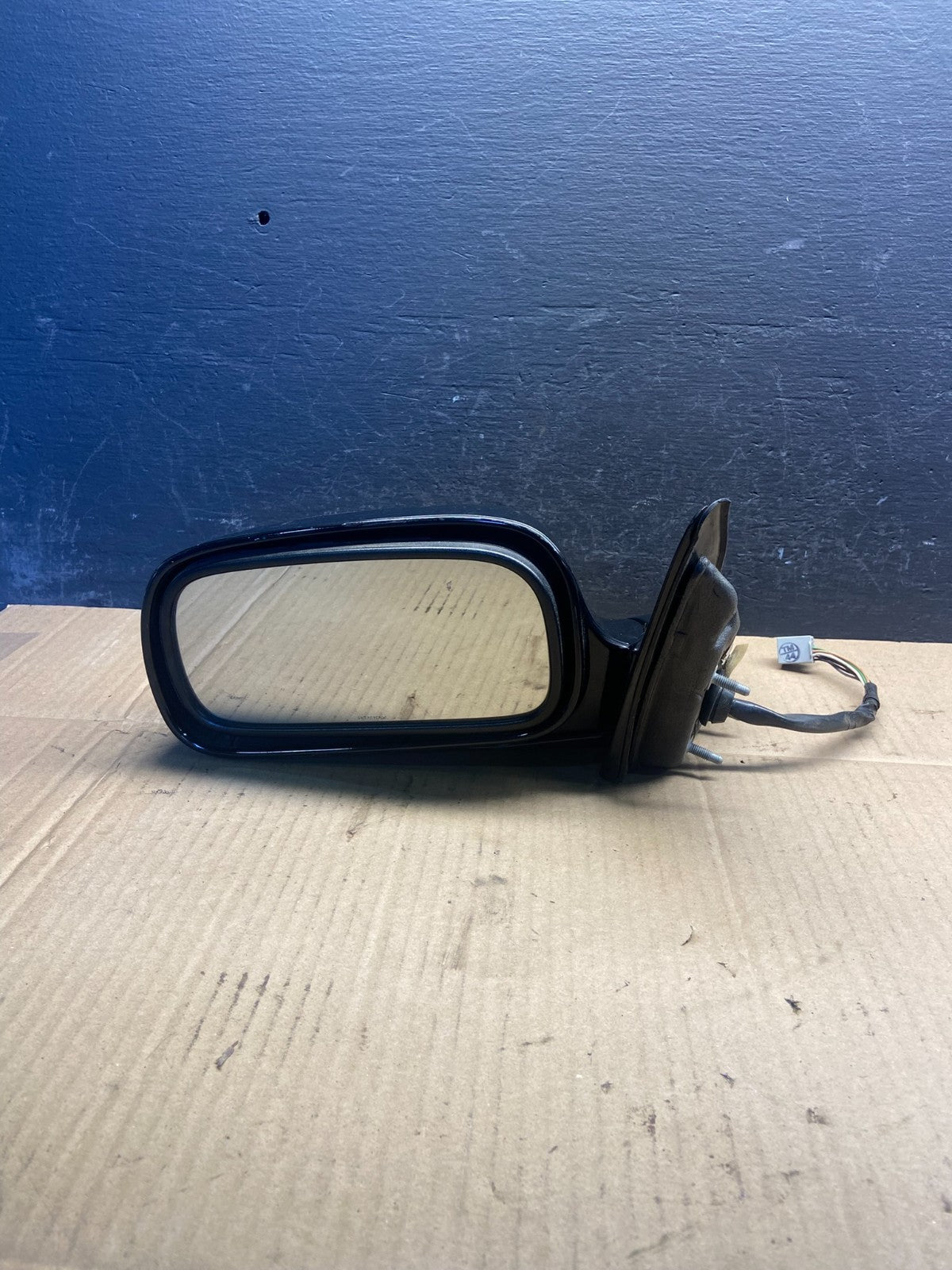 2006 2007 2008 Cadillac DTS Left Driver LH Turn View Door Mirror AD2936 DG9