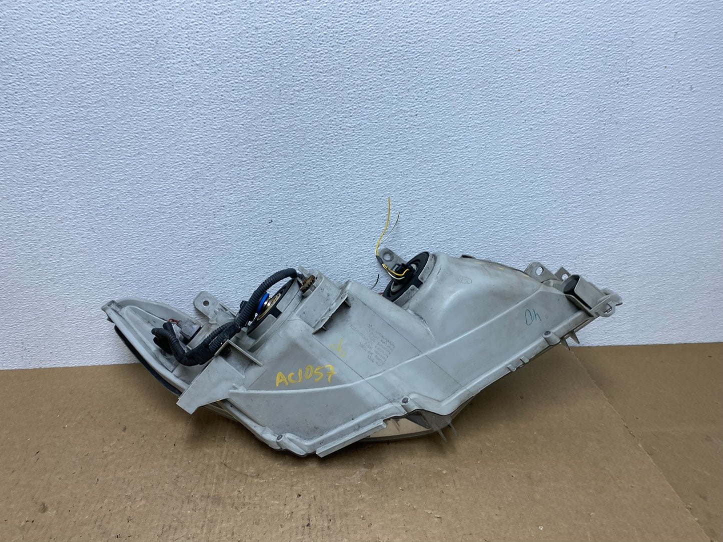 2012 2013 2014 Toyota Camry Left Driver LH Halogen Headlight AC1057 DW9