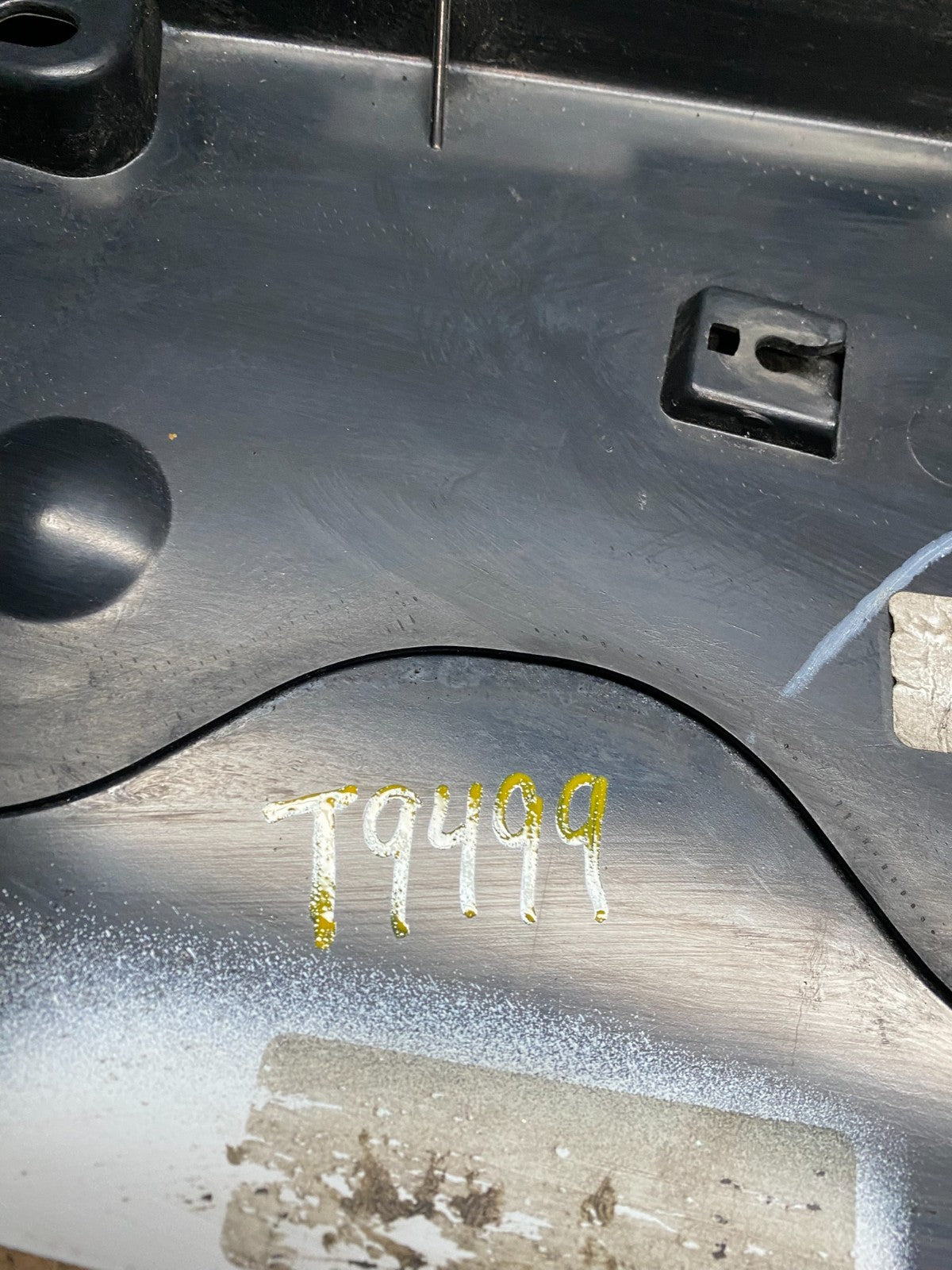 2011 to 2016 Chrysler Town & Country Rear Back Wing Spoiler t9499 DG10
