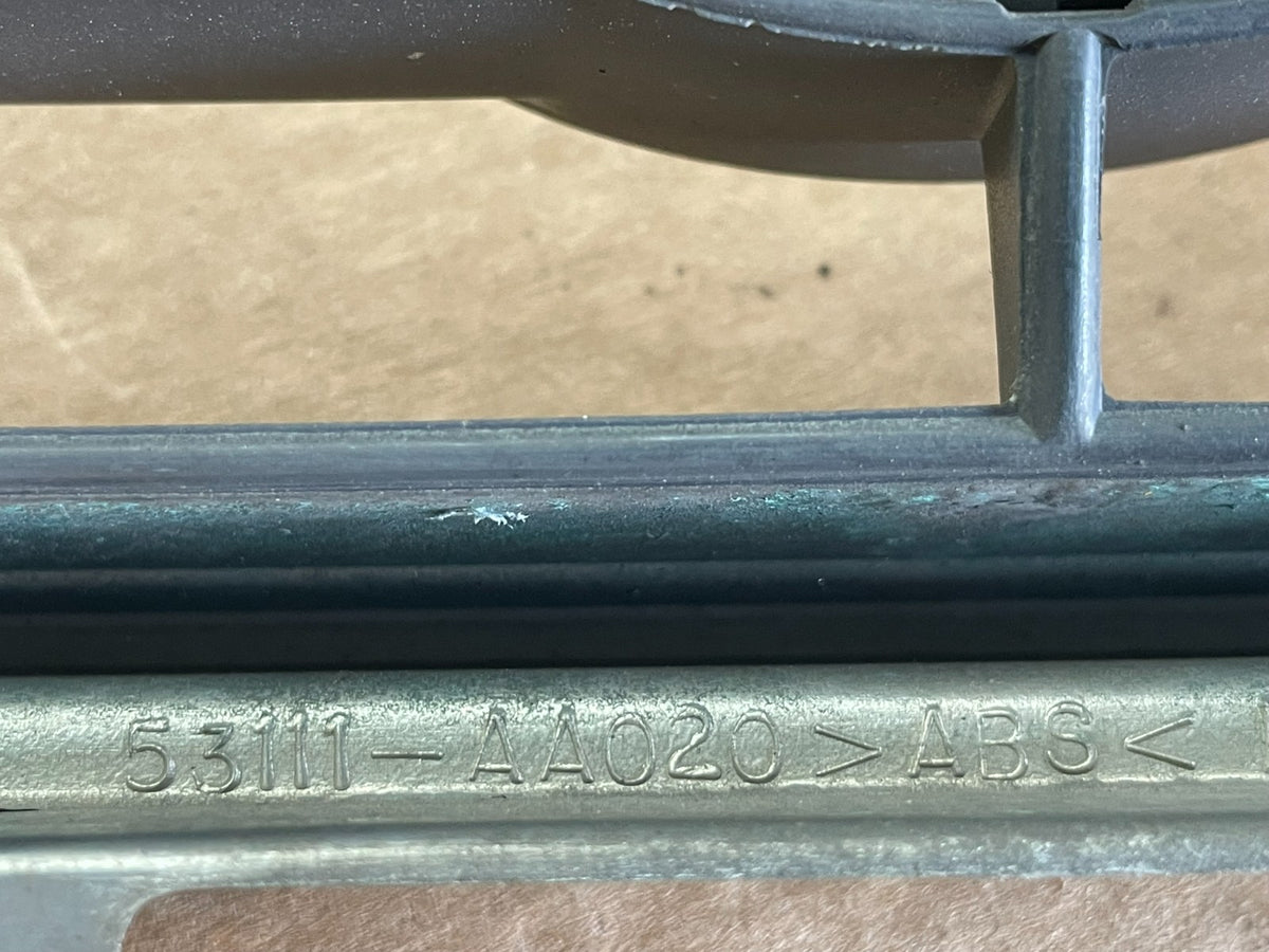 2000 to 2002 Toyota Camry Front Grill Grill AG75987