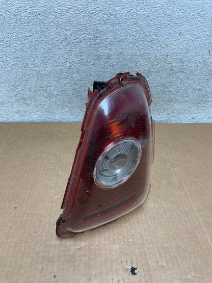 2008 2009 2010 Mini Cooper Hatchback Right Passenger Tail Light AI8395 LK2