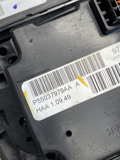 2005 to 2007 Jeep Commander Grand Cherokee A/C Climate Control Bezel ab2218 DG6