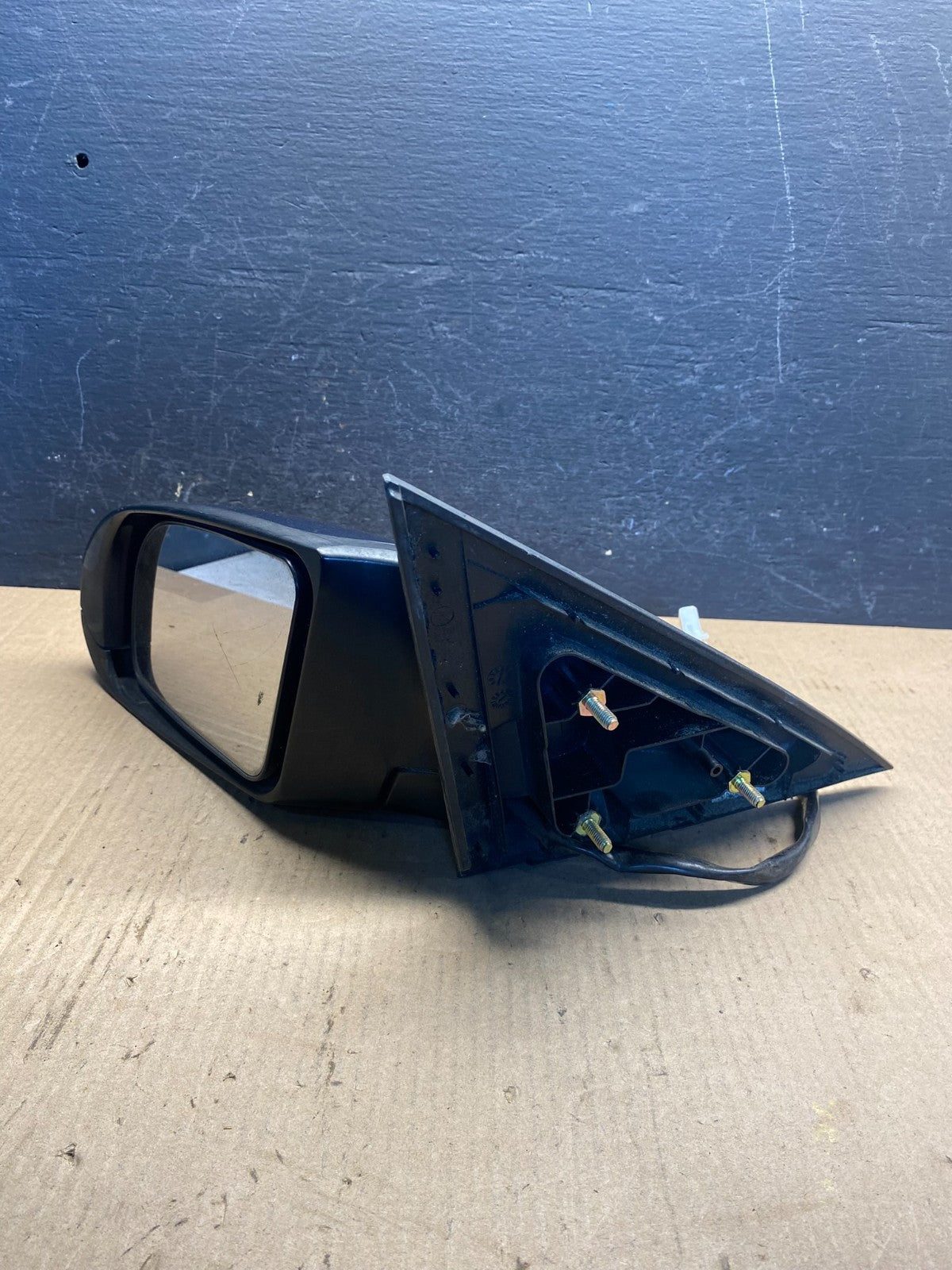 2009 to 2014 Nissan Maxima Left Driver View Door Mirror AE6372 DW11