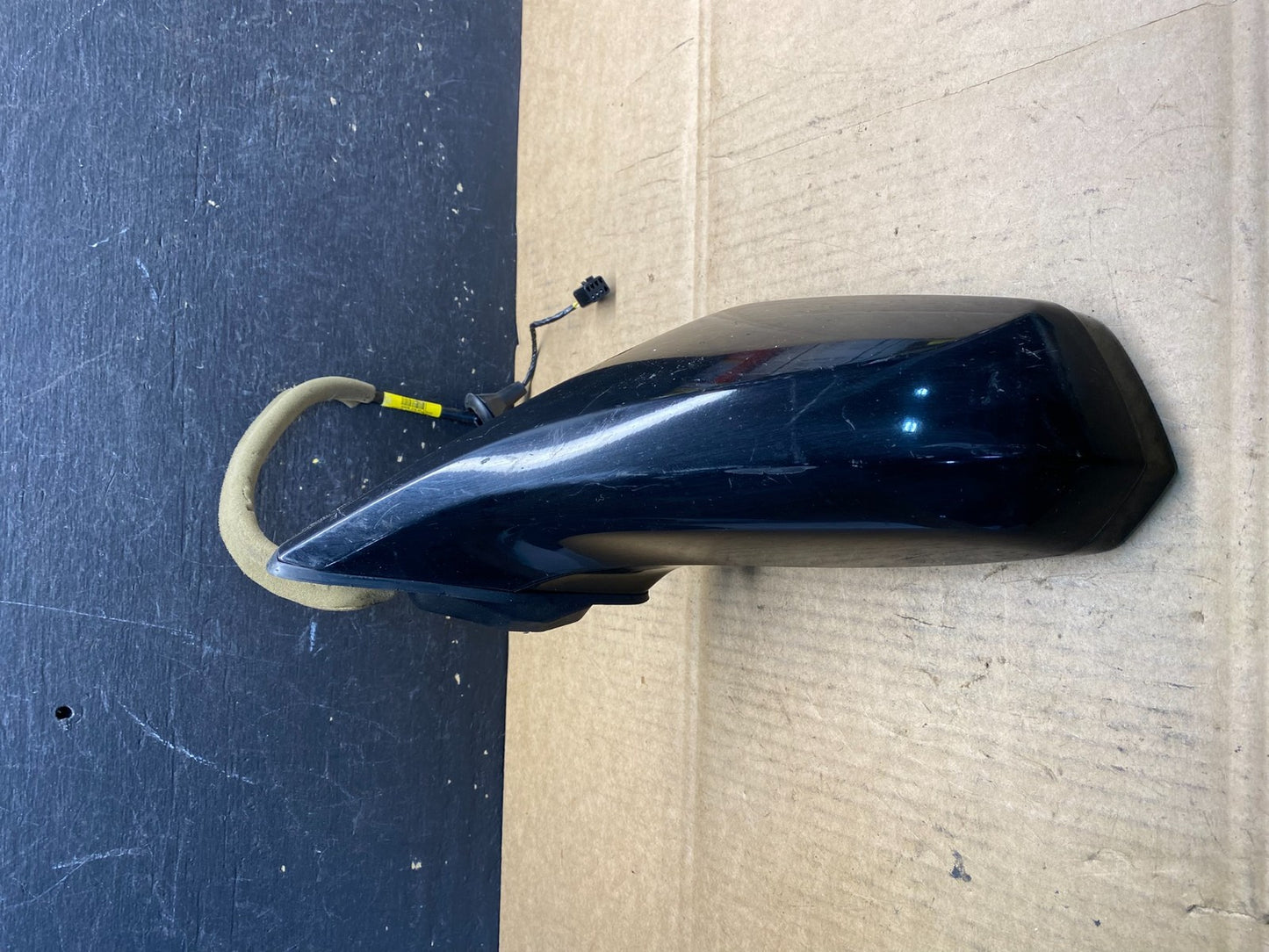 2010 - 2015 Chevrolet Camaro Left Driver LH Door View Mirror OEM AB4042 MS0