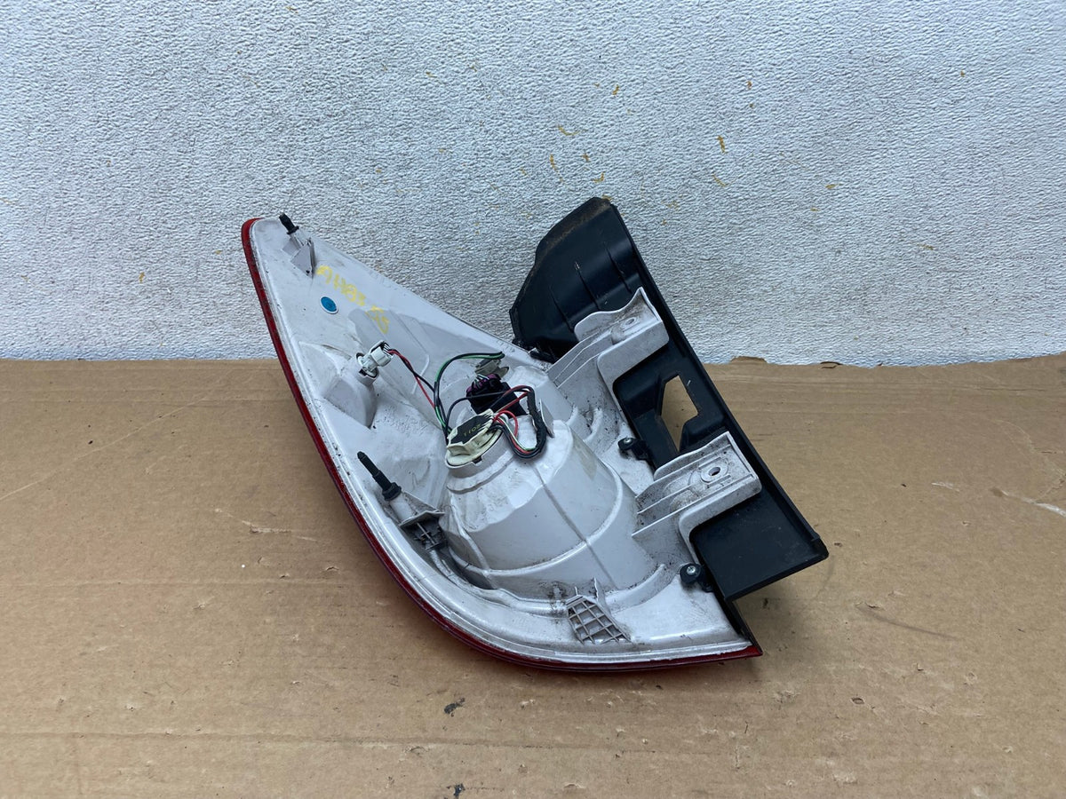 2010 to 2015 Chevrolet Equinox Right Passenger Rh Side Tail Light AH8355 LK4