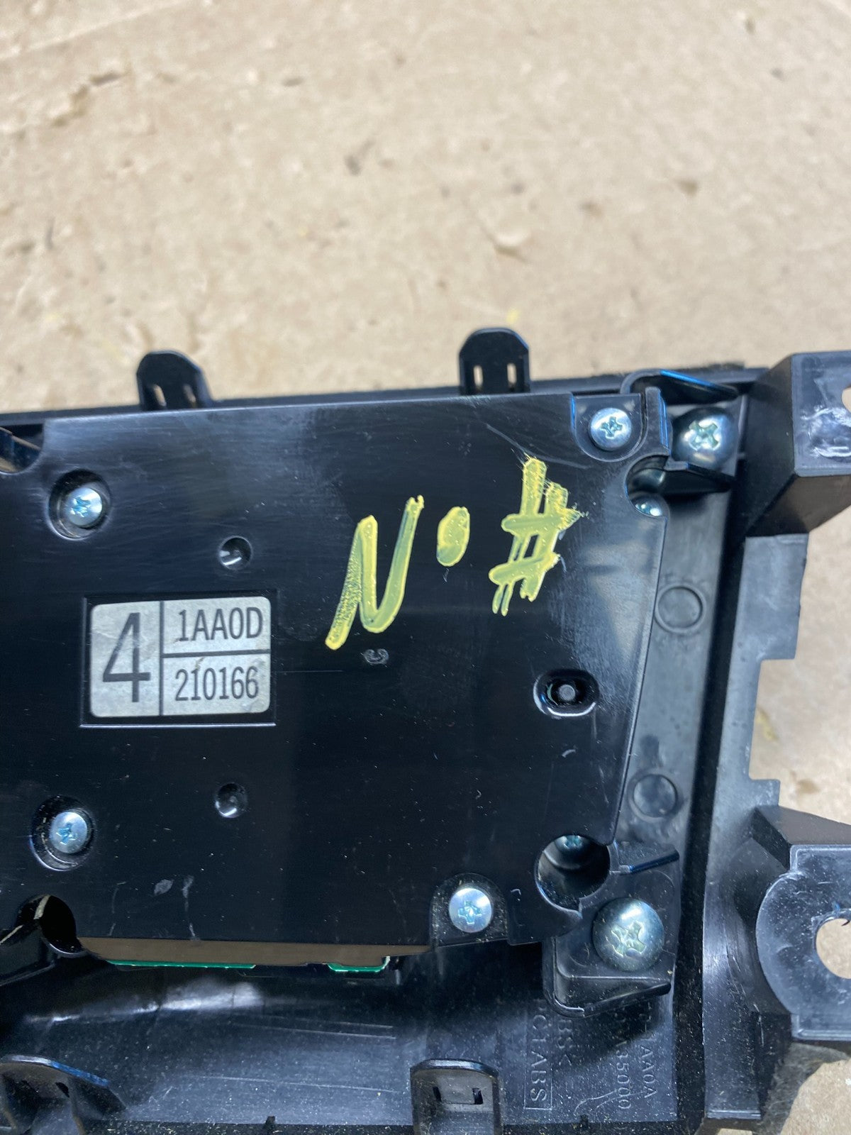 2010 - 2014 Nissan Murano Temperature Climate A/C AC Control Panel AC9110 DG4