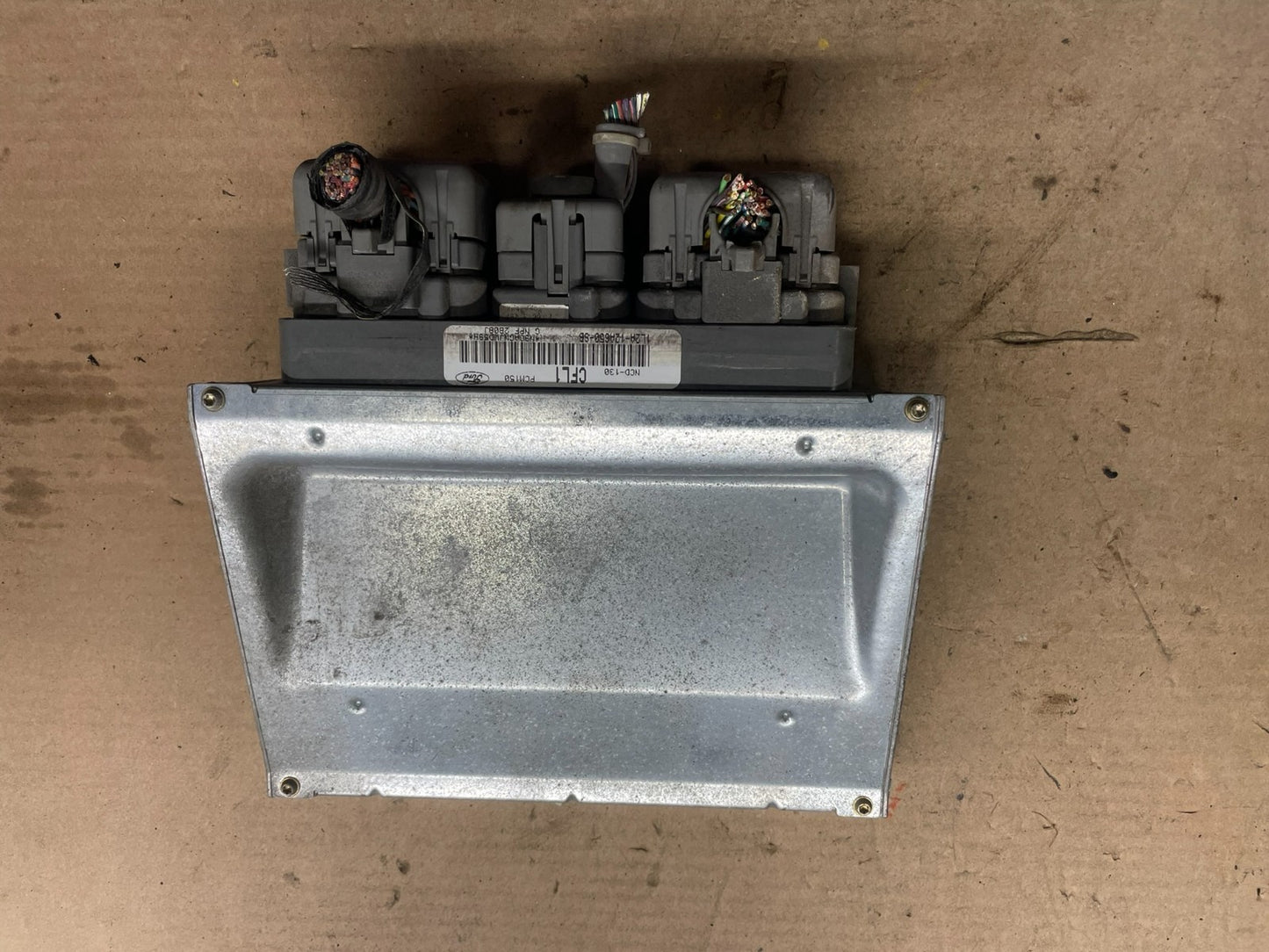 2002 Ford Explorer Engine Control Unit ECU Computer Module p7520 DG1
