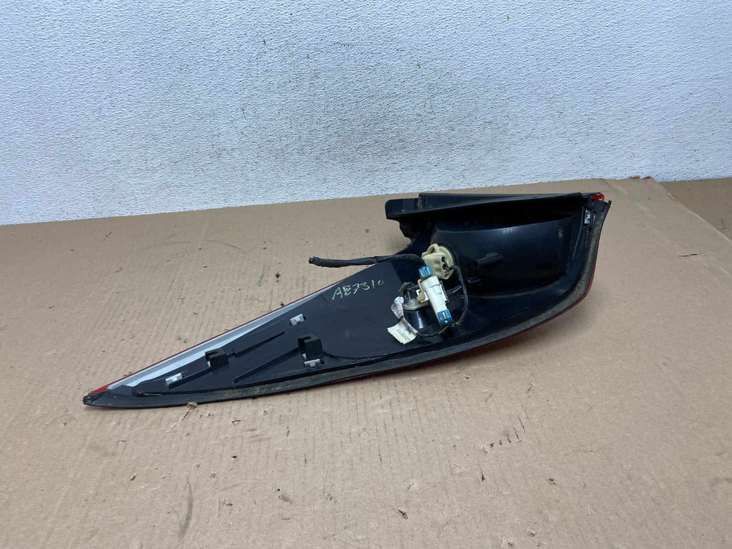 2002-2003 Buick Rendezvous Right Passenger RH Side Tail Light AE7310 DW5