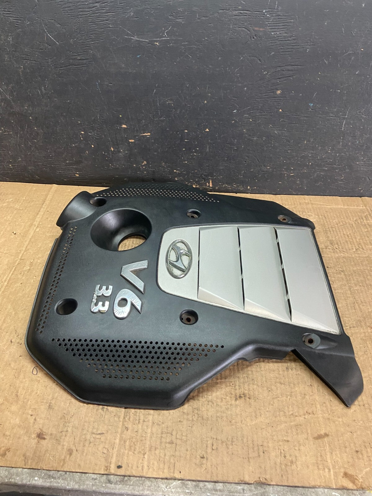 2006 to 2010 Hyundai Azera V6 Engine Motor Shield Cover OEM o3319 DG2