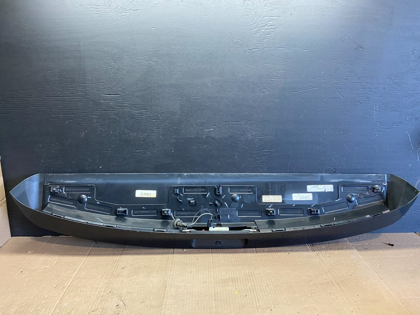 2009 to 2014 Volkswagen Routan Rear Spoiler OEM D3297 OEM7