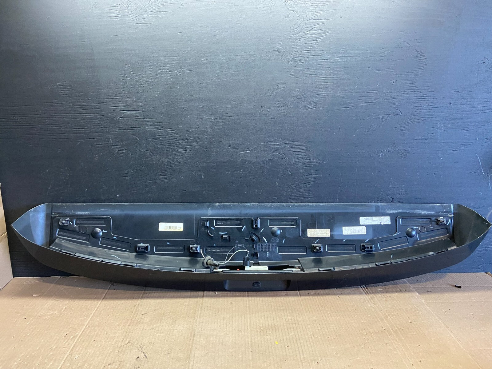 2009 to 2014 Volkswagen Routan Rear Spoiler OEM D3297 OEM7