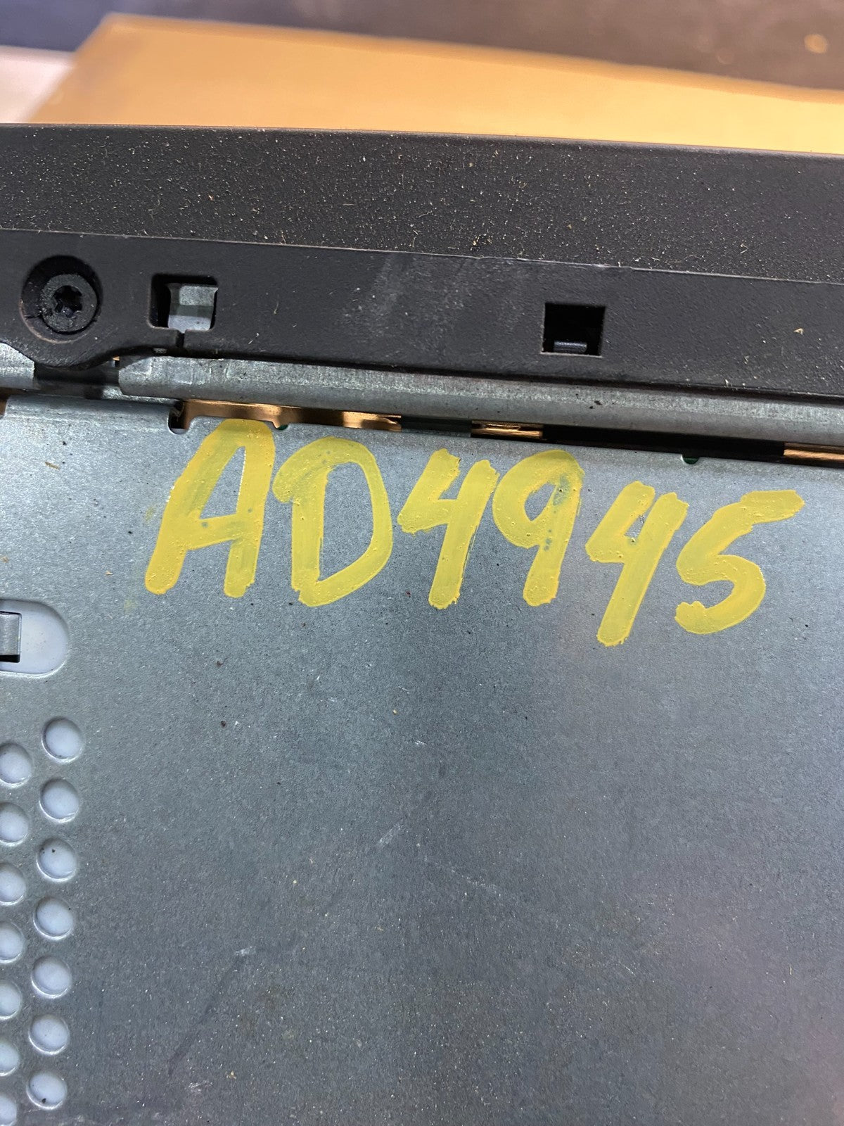 2008 - 2009 Ford Expedition Explorer Radio CD Player Screen Display OE AD4945 DG7