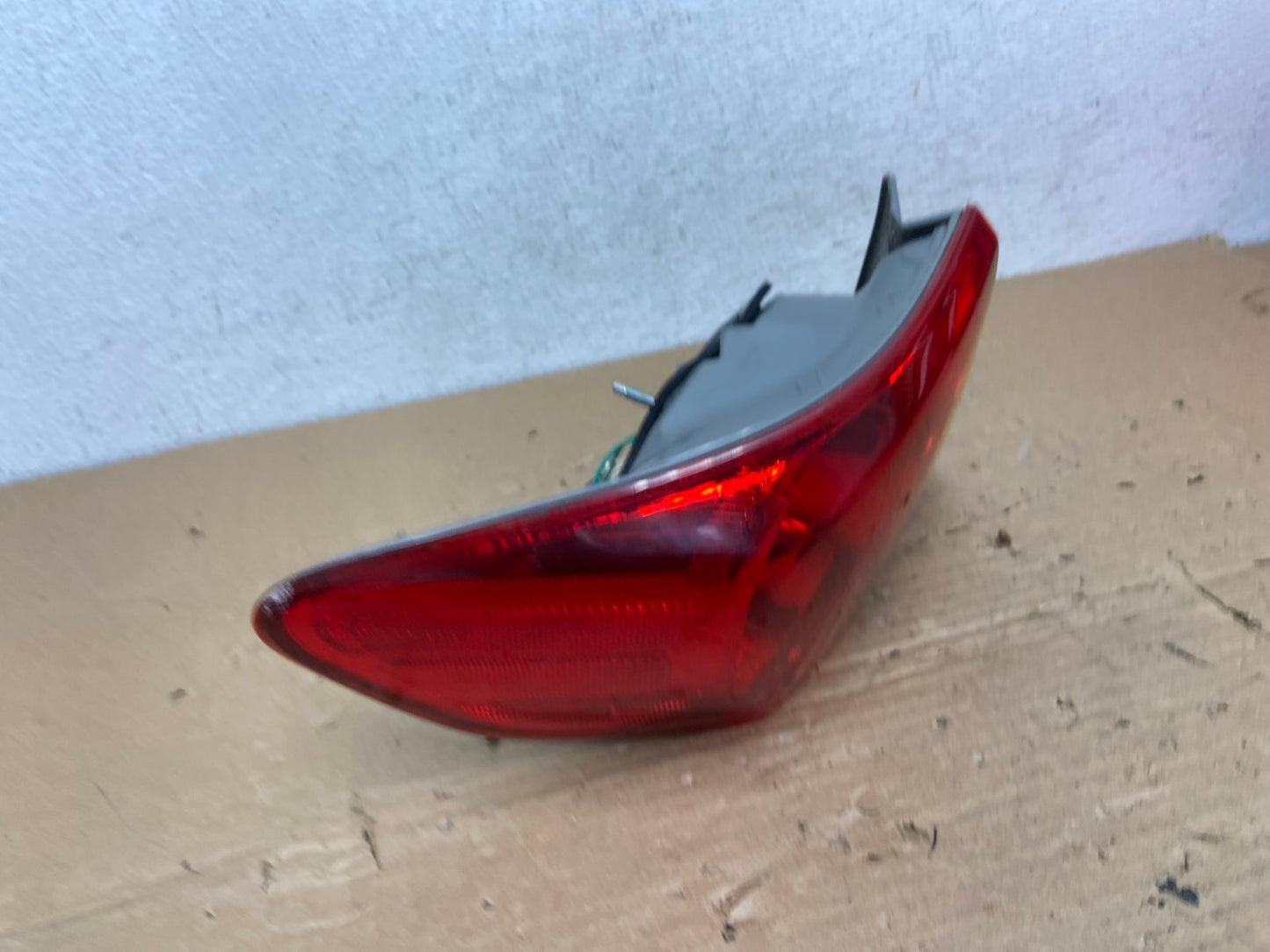 2009 to 2010 Toyota Corolla Left Driver Lh Side Tail Light AD4097 LK2
