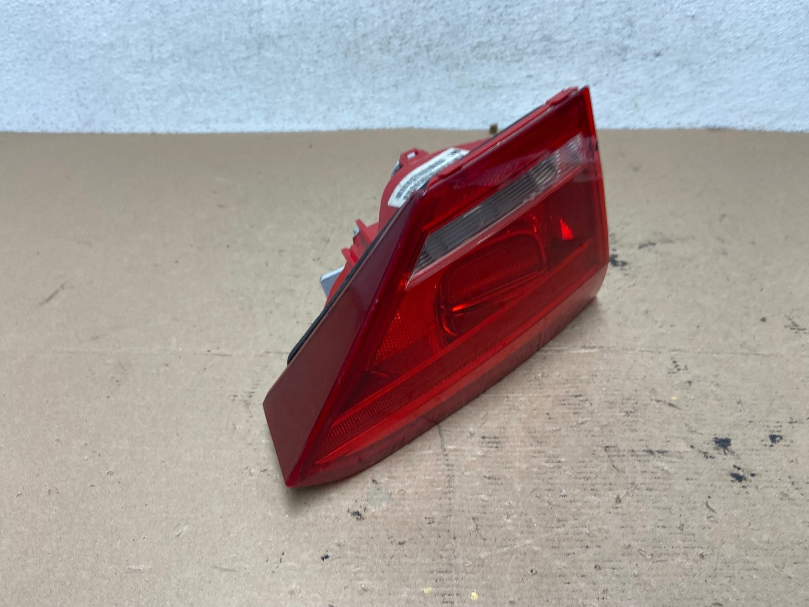 2012 to 2015 Volkswagen Passat Left Driver Lh Inner Tail light AF4839 LK2
