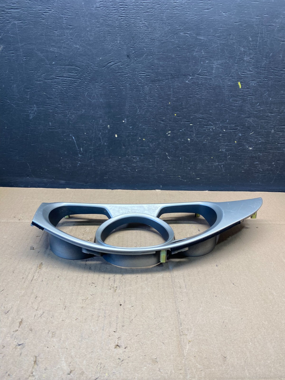 2004 to 2007 Toyota Highlander Speedometer Gauge Cluster Bezel Trim L8940 DG3