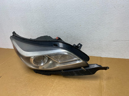 2013 to 2016 Chevrolet Malibu Right Passenger Headlight Xenon HID AD8948 DW1