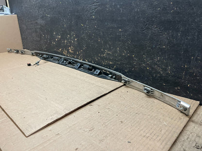 2011 to 2014 Ford Explorer Rear Tailgate Gate Trim Molding W/O Camera Y9461 DG4