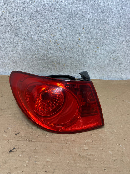 2007 to 2010 Hyundai Elantra Sedan Left Driver Side Tail Light AH8402 LK0