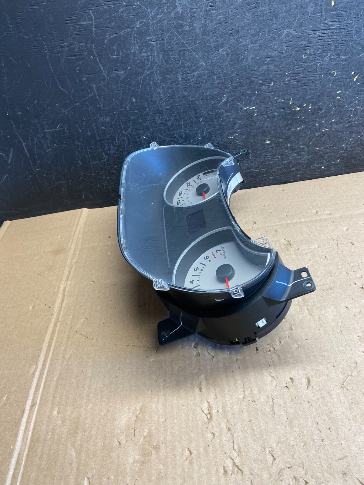2006 Ford Explorer Speedometer Cluster Gauge AI6412 DW1