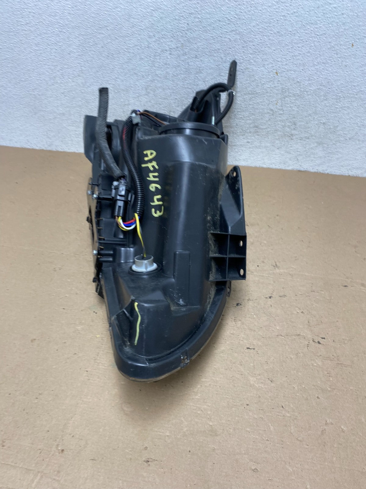 2013 - 2015 Nissan Sentra W/LED Halogen Left Driver LH Headlight AF4643 DW6