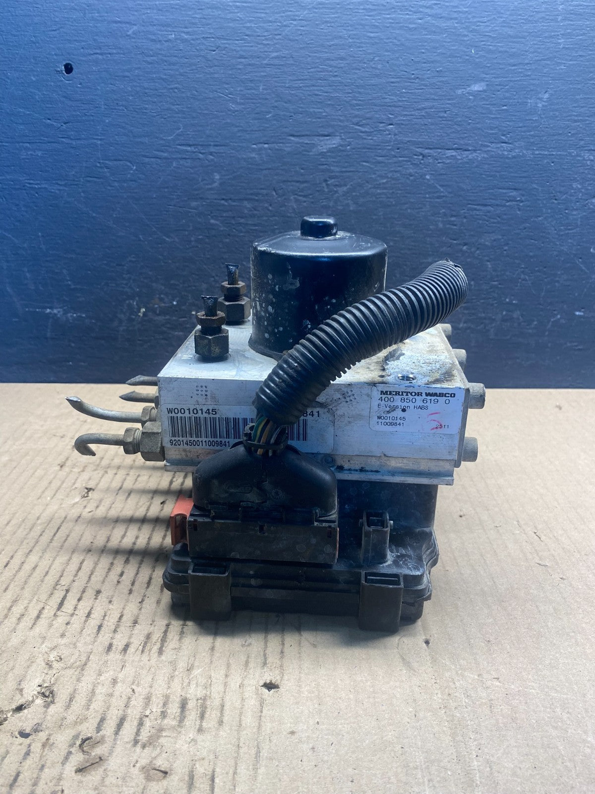 Wabco ABS Hydraulic ABS Pump With Module P/N 4784070720 ac9004 DG3