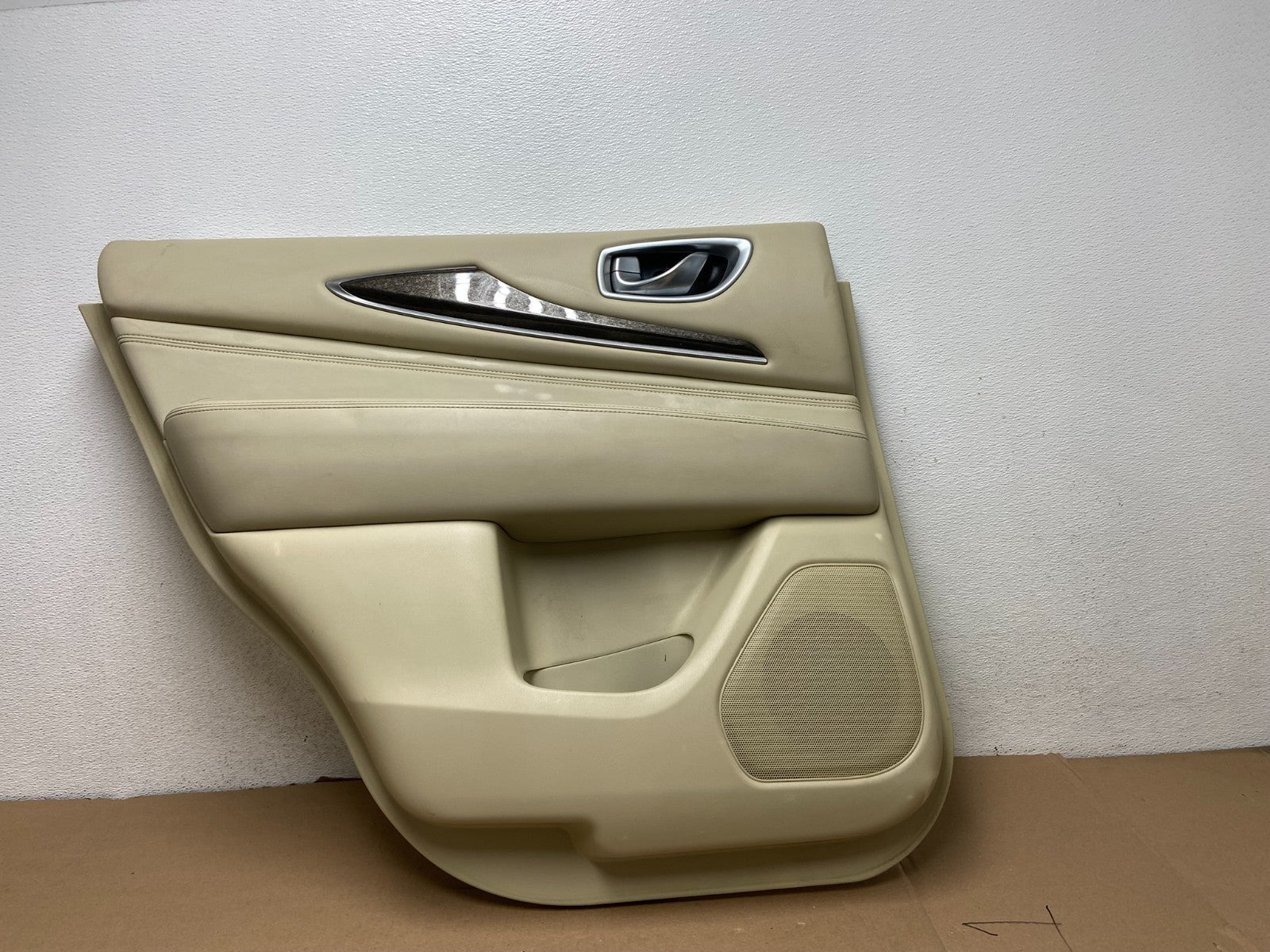 2013 2015 Infiniti JX35 QX60 Rear Left Driver Door Trim Panel AG3301 DG0