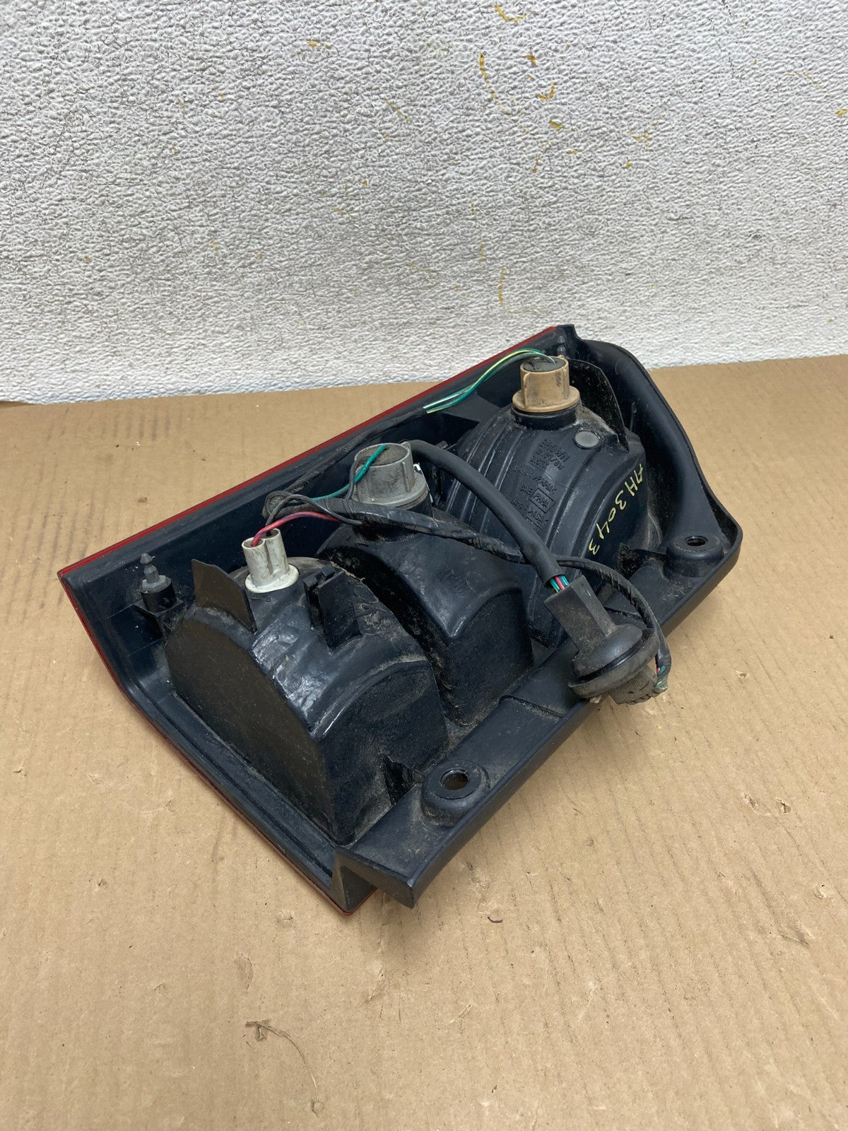 2005 to 2012 Nissan Pathfinder Right Passenger RH Side Tail Light AH3043 DW5
