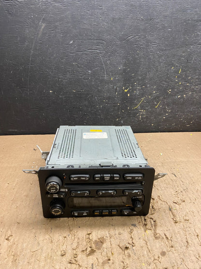 2003 - 2008 Pontiac Vibe GMC 6 Disc AM FM Radio Player Receiver T8348 DG0