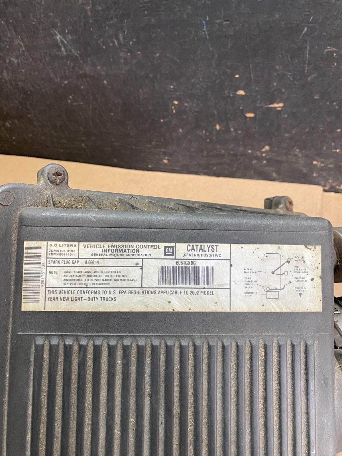 2007 to 2014 Chevrolet Suburban Tahoe Silverado Air Cleaner Box N54946