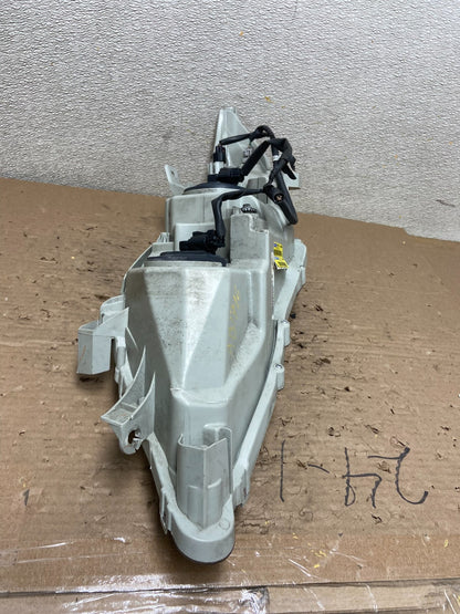 2010 - 2011 Toyota Camry Right Passenger RH Halogen Headlight AB1716 DW9