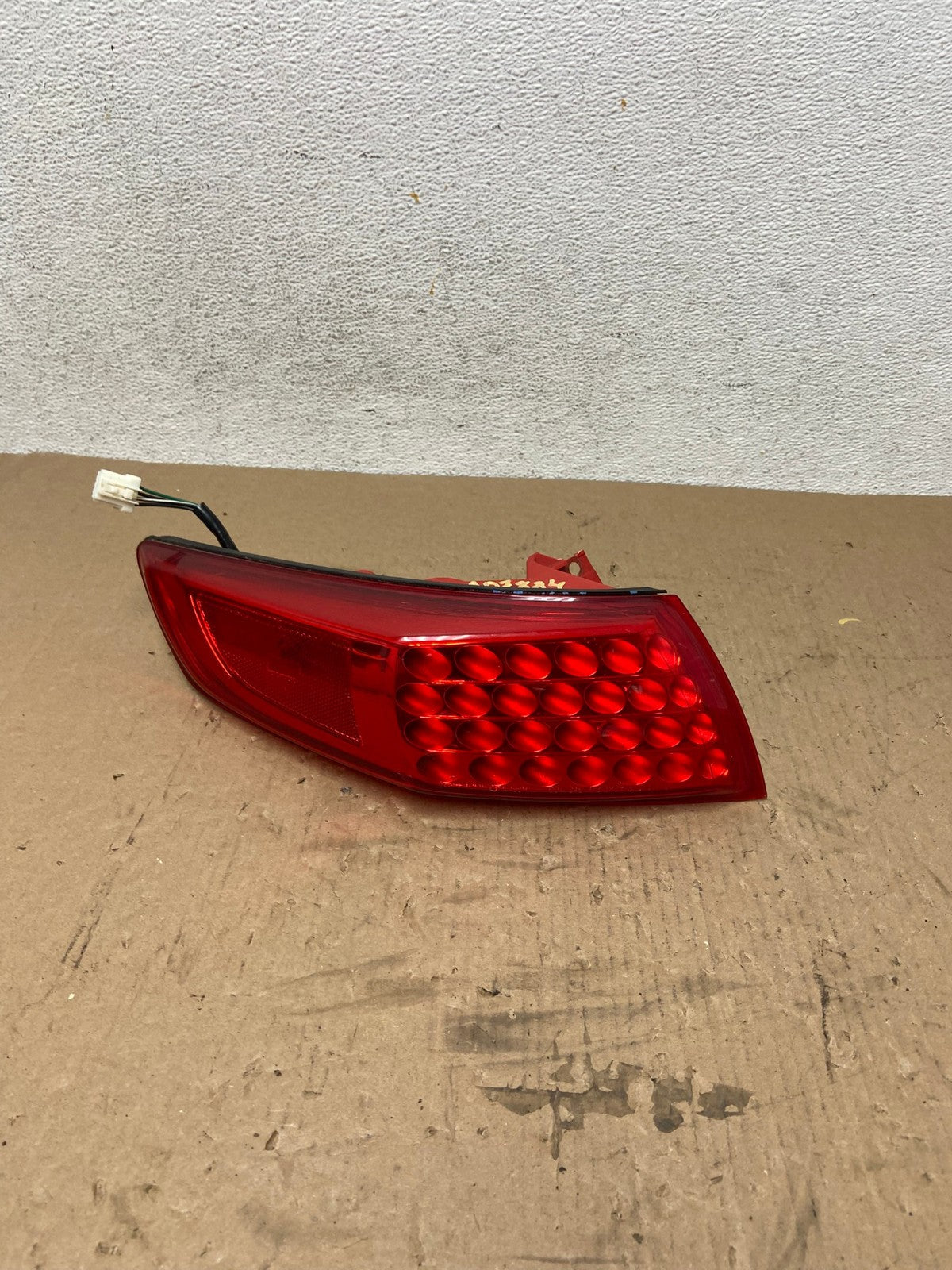 2003-2008 Infiniti FX35 FX45 Driver Left LH Side Tail Light AD7834 LK0