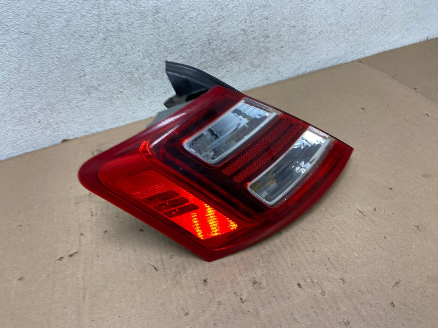 2013-2019 Ford Taurus LED Right Passenger RH Side Tail Light AG6721 LK2